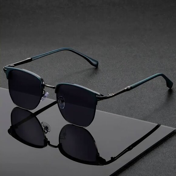 Ultra-Thin Two-Tone Square Glasses – Trendy Black & Green Gradient Eyewear for W - Picture 1 of 4